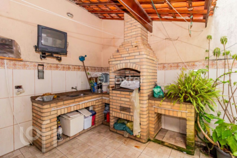 Image 35 - 853637