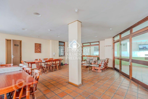 Image 38 - 853654