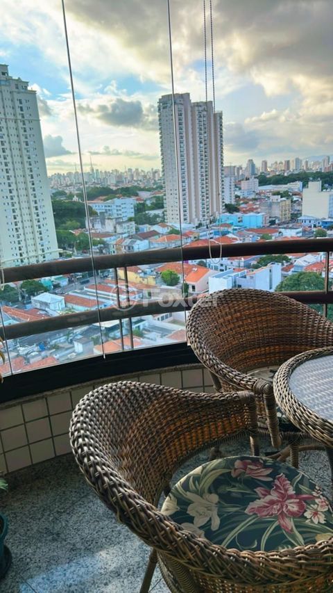 Image 5 - 853655