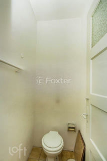 Image 9 - 853657