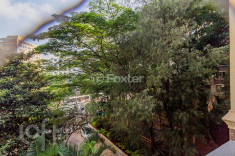 Image 10 - 853700