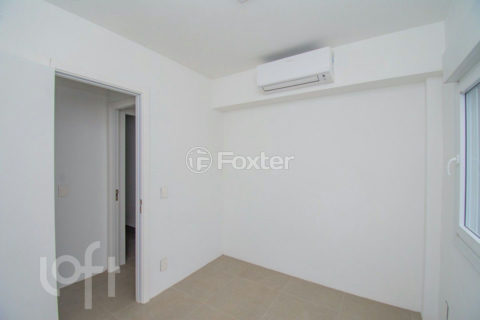 Image 11 - 853827