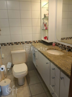 Image 7 - 853910