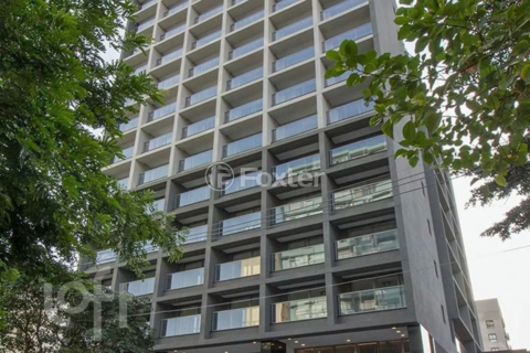 Image 17 - 853962