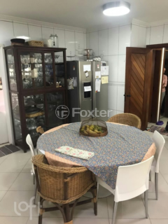 Image 1 - 853967