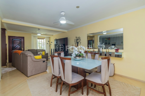 Image 7 - 854007