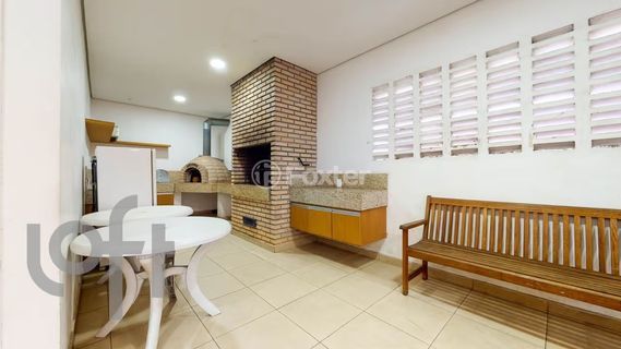 Image 7 - 854063