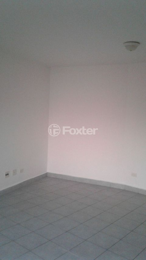 Image 5 - 854068