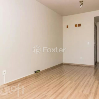 Image 7 - 854095