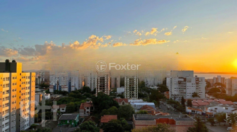 Image 1 - 854095