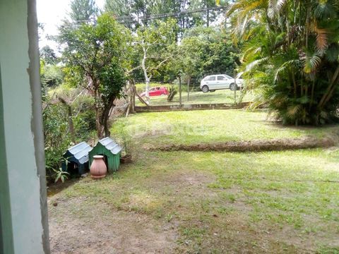 Image 10 - 854157
