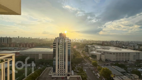 Image 14 - 854385
