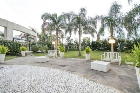 Image 39 - 854385