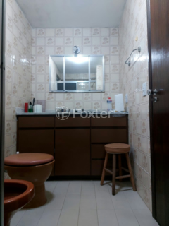 Image 29 - 854491