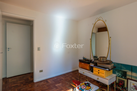 Image 7 - 854694