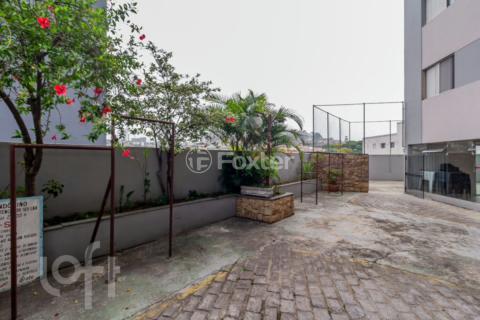 Image 32 - 854734