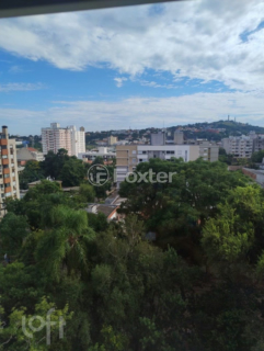 Image 11 - 854941