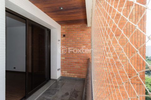 Image 30 - 855195