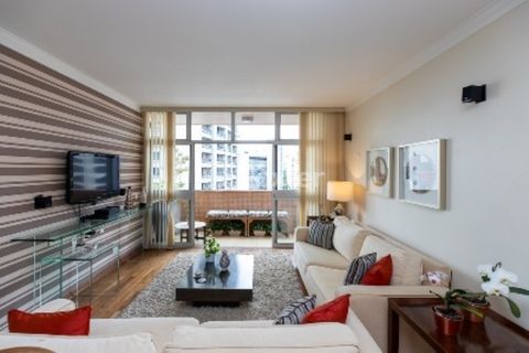 Image 1 - 855225