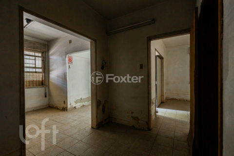 Image 4 - 855250