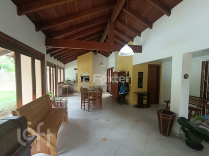Image 9 - 855323