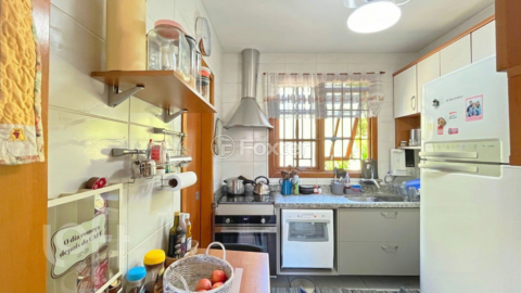 Image 7 - 855400