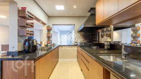 Image 7 - 855401
