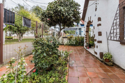 Image 3 - 855418