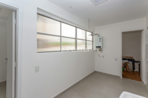 Image 30 - 855517