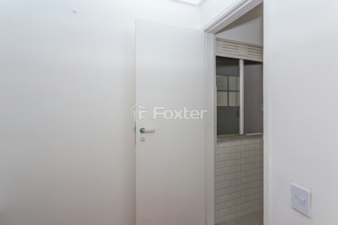 Image 35 - 855517