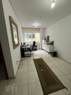 Image 3 - 855563