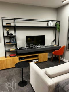 Image 4 - 855568