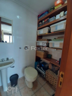 Image 7 - 855661