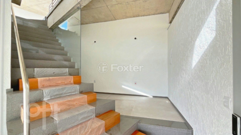 Image 7 - 855795