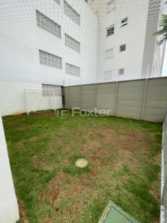 Image 32 - 855888