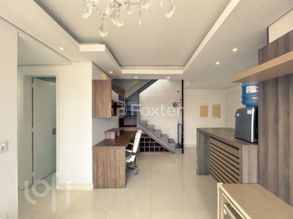Image 8 - 855895