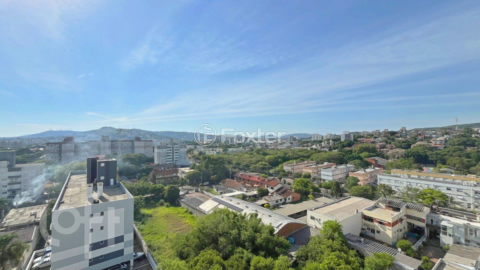 Image 37 - 855895