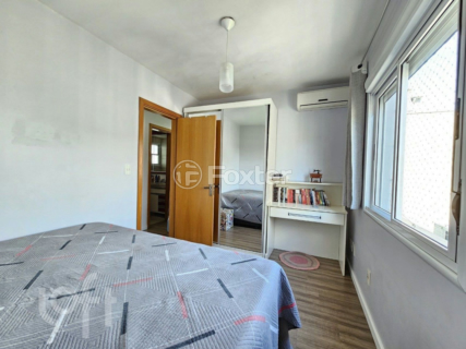 Image 7 - 855938