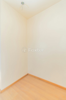 Image 9 - 855976