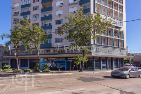 Image 21 - 856174