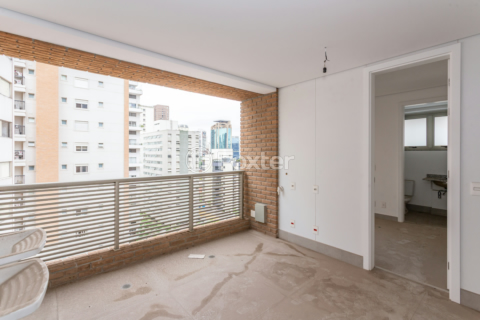 Image 67 - 856350