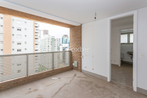 Image 71 - 856350