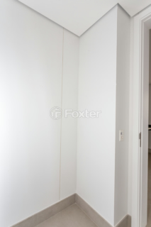 Image 62 - 856351