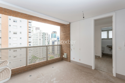 Image 66 - 856351