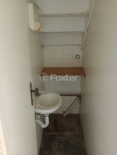 Image 7 - 856369