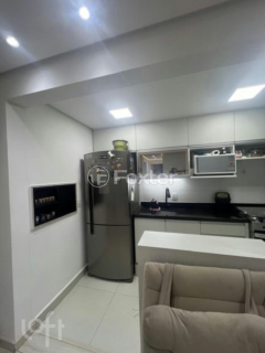 Image 19 - 856370