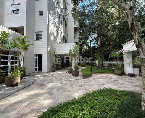 Image 10 - 856416
