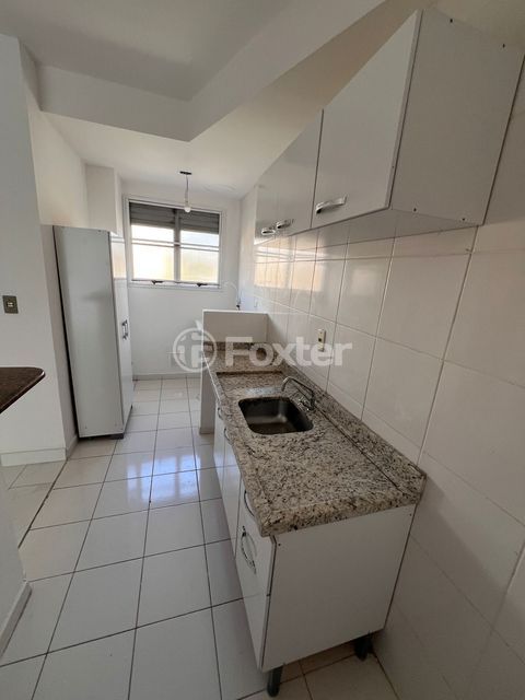 Image 7 - 856432
