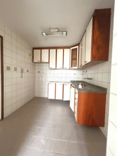 Image 29 - 856472