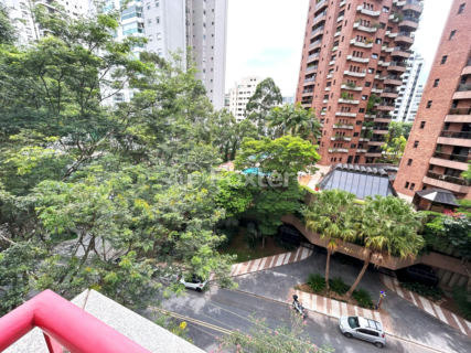 Image 23 - 856472